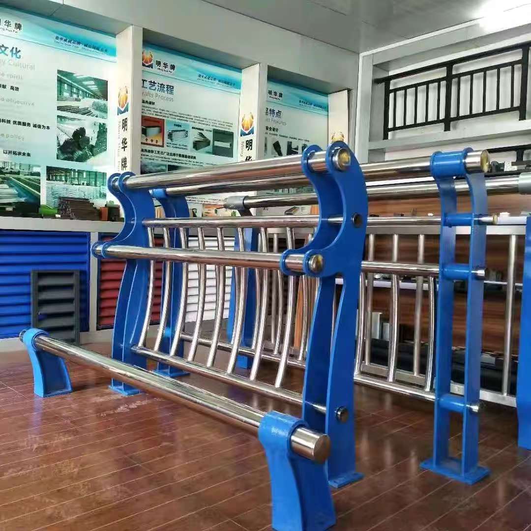 六盘水市灯光护栏桥梁护栏 - 方案